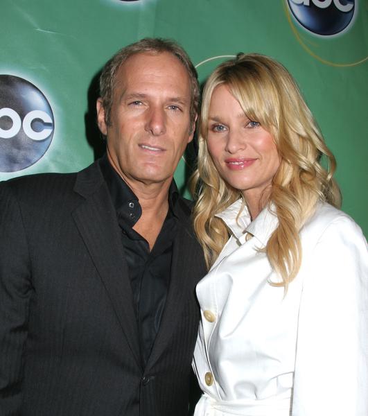 Nicollette Sheridan, Michael Bolton<br>2006 ABC Upfront Presentation - Arrivals