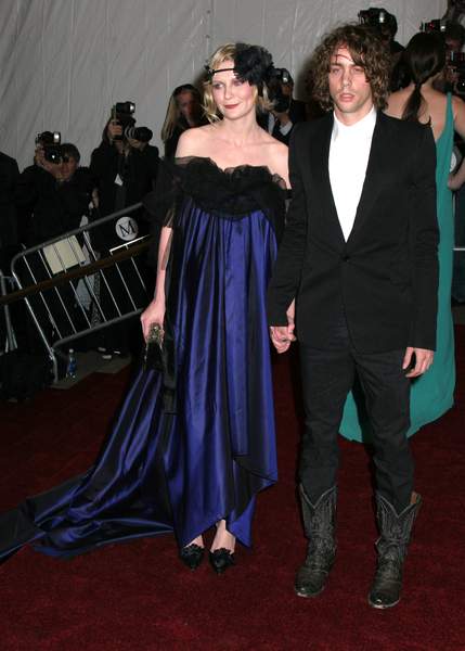Kirsten Dunst<br>Poiret, King of Fashion - Costume Institute Gala at The Metropolitan Museum of Art - Arrivals