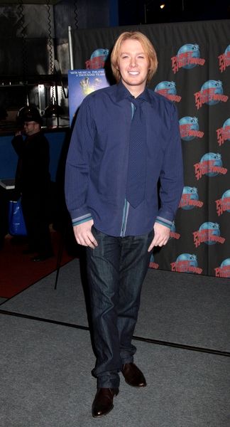 Clay Aiken Pictures with High Quality Photos