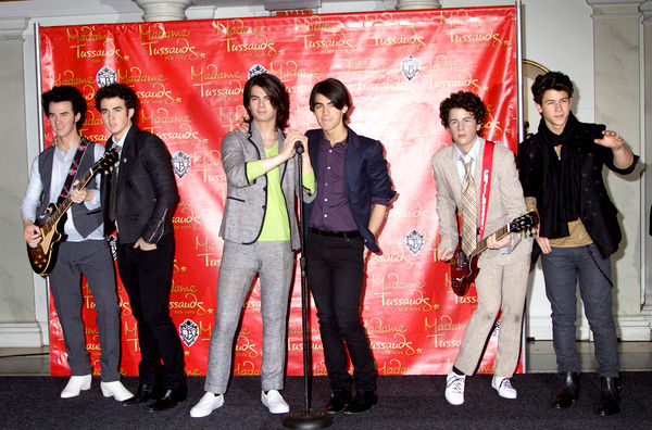Jonas Brothers<br>Jonas Brothers Wax Figures Unveiled at Madame Tussaud's Wax Museum in New York on February 12, 2009