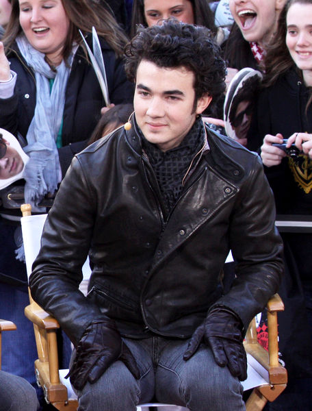 Kevin Jonas, Jonas Brothers<br>The CBS Early Show - February 14, 2009 - Show