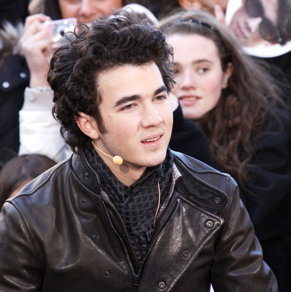 Kevin Jonas<br>The CBS Early Show - February 14, 2009 - Show