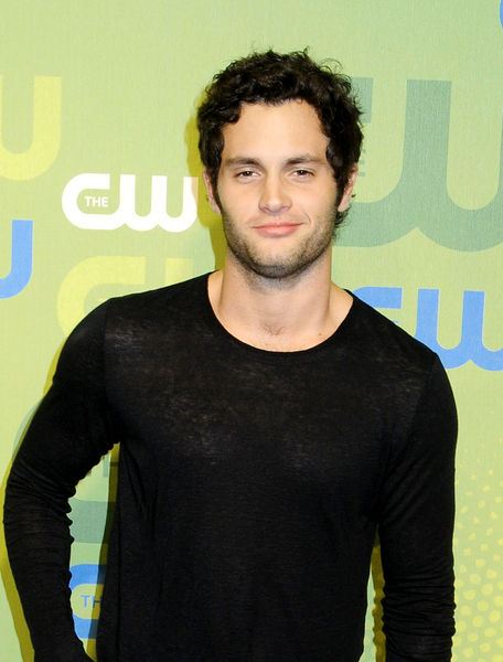 Penn Badgley<br>2009 CW Upfront Presentation - Arrivals