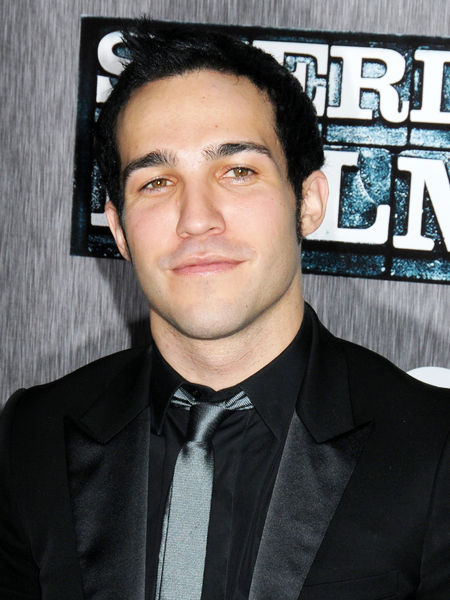 Pete Wentz Latest News, Bio, Profile, Album, Movie and Photo.