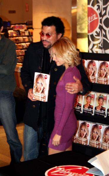 Nicole Richie, Lionel Richie<br>Nicole Richie Signs Copies of her Book The Truth About Diamonds at Virgin Megastore