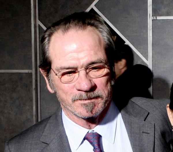 Tommy Lee Jones<br>