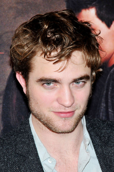 Robert Pattinson<br>