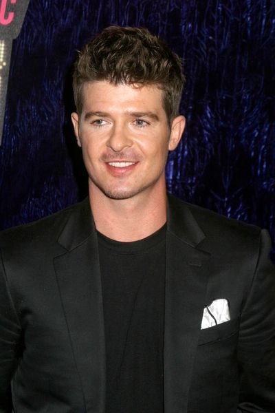 Robin Thicke<br>2007 MTV Video Music Awards - Red Carpet