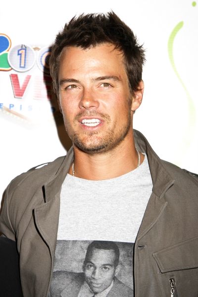 Josh Duhamel<br>