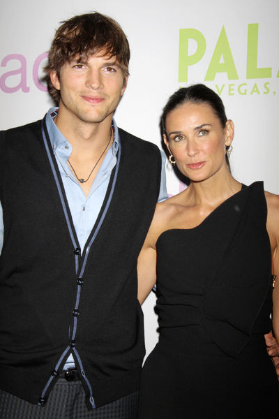 Ashton Kutcher, Demi Moore<br>