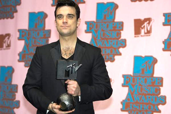 Robbie Williams<br>2005 MTV European Music Awards Lisbon - Press Room