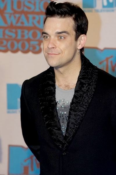 Robbie Williams<br>2005 MTV European Music Awards Lisbon - Arrivals