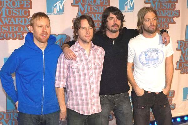 Foo Fighters<br>2005 MTV European Music Awards Lisbon - Arrivals