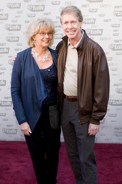 Stephen Stohn;Linda Schuyler;<br>The 2009 Juno Awards Red Carpet Arrivals