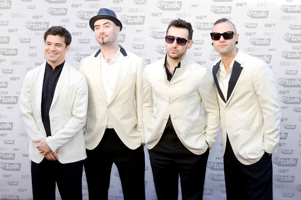 Hedley<br>The 2009 Juno Awards Red Carpet Arrivals