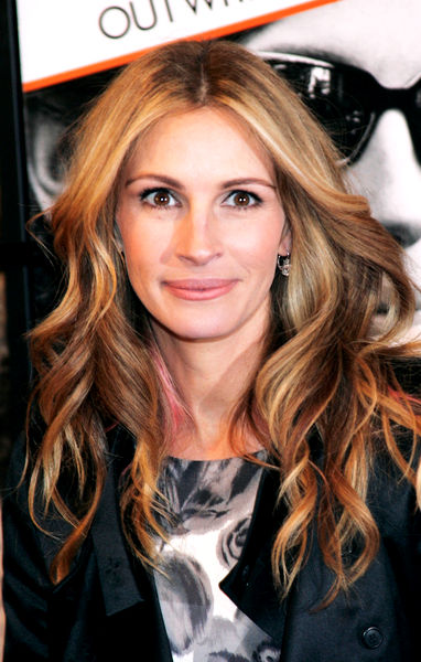 Julia Roberts<br>