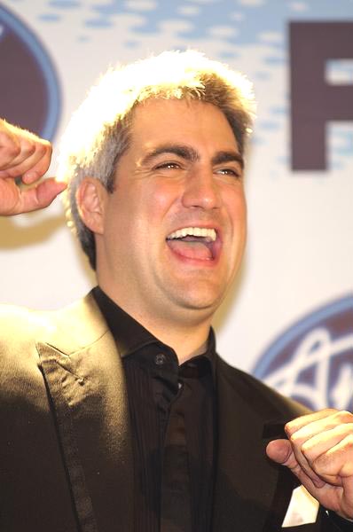 Taylor Hicks Pictures with High Quality Photos