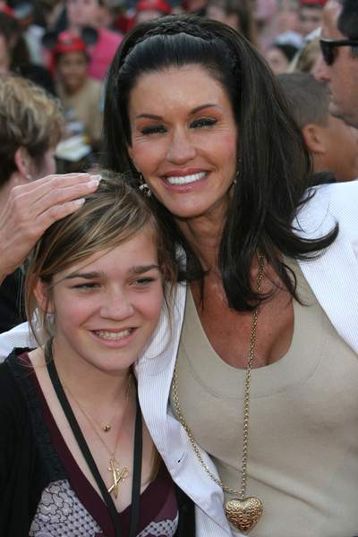 Janice Dickinson<br>PIRATES OF THE CARIBBEAN: AT WORLD'S END World Premiere