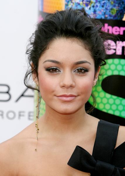 Vanessa Hudgens<br>Los Angeles Premiere of HAIRSPRAY