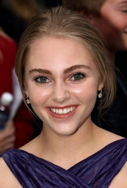 AnnaSophia Robb<br>