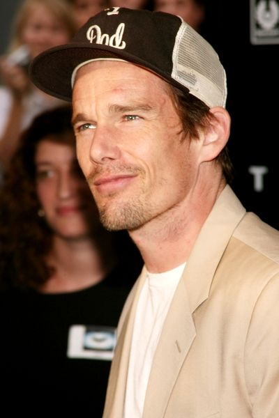 Ethan Hawke<br>