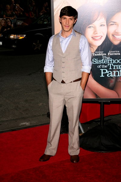 Michael Rady Latest News, Bio, Profile, Album, Movie and Photo.