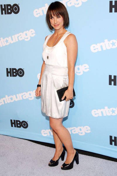 Constance Zimmer Pictures with High Quality Photos