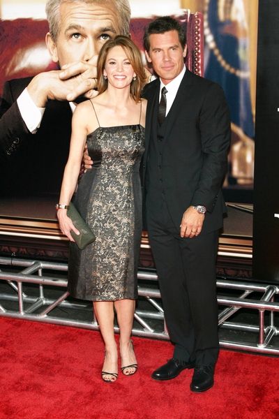 Josh Brolin, Diane Lane<br>