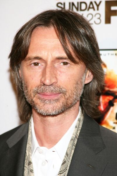 Robert Carlyle<br>