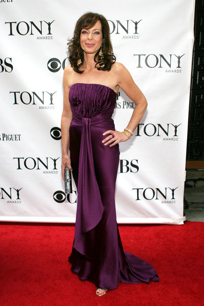 Allison Janney<br>63rd Annual Tony Awards - Arrivals