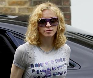 Madonna<br>Madonna Going To Her Gym, To Kaballah, And Then To The Recording Studio With Justin Timberlake