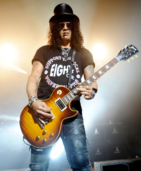 Slash<br>Velvet Revolver in Concert at the Brixton Academy - March 26, 2008