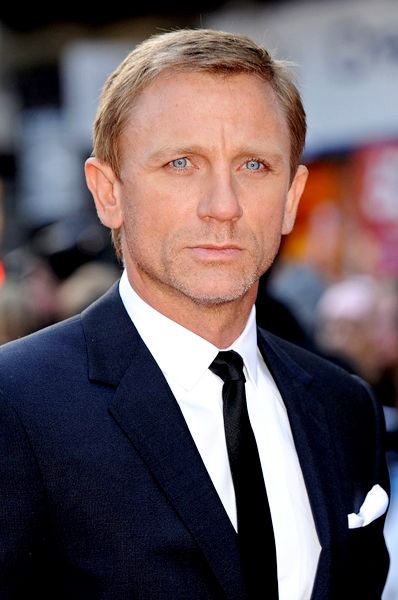 Daniel Craig<br>