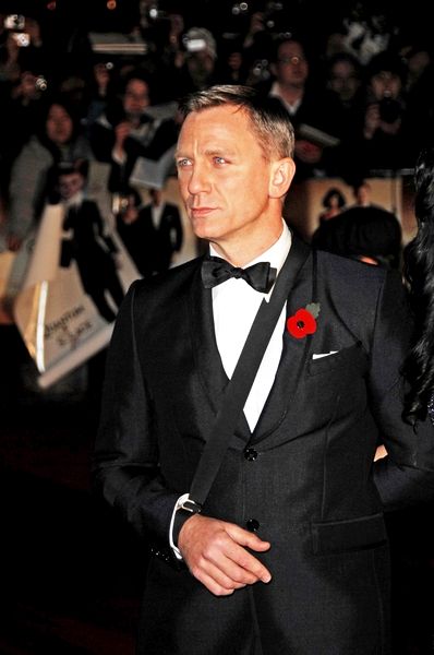 Daniel Craig<br>