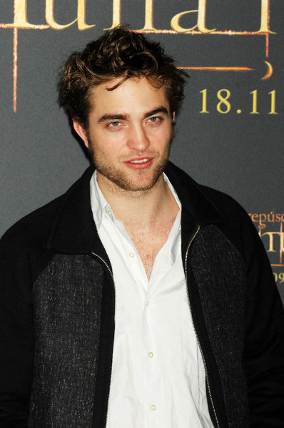 Robert Pattinson<br>