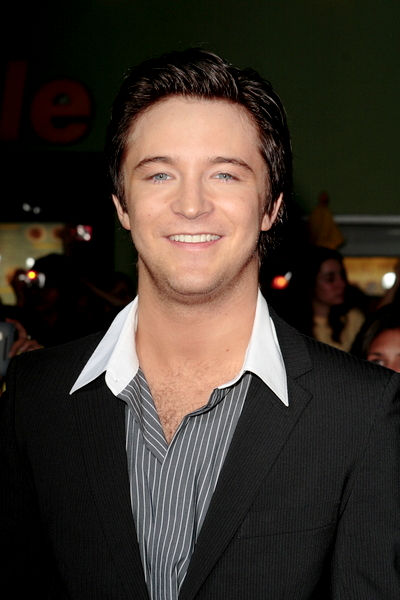 Michael Welch Latest News, Bio, Profile, Album, Movie and Photo.