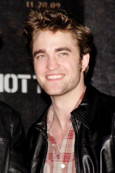 Robert Pattinson<br>