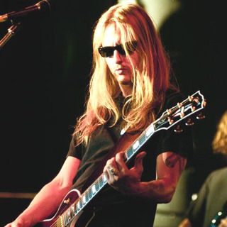 Alice In Chains; in 