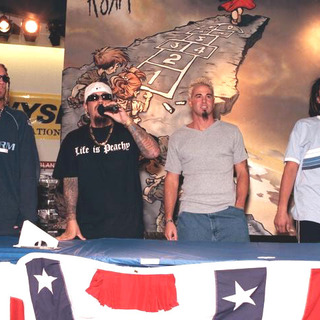 Korn; in 