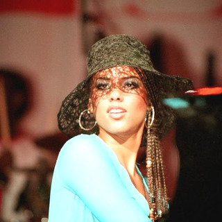 Alicia Keys; in 