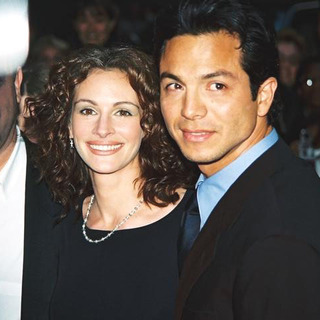 Julia Roberts; in 