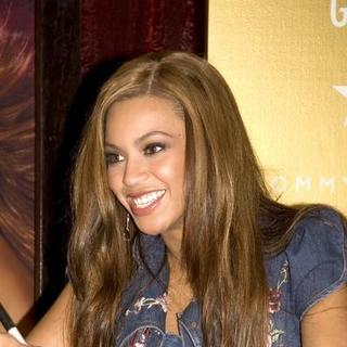 Beyonce Knowles; in True Star Gold Fragrance Autograph Signing