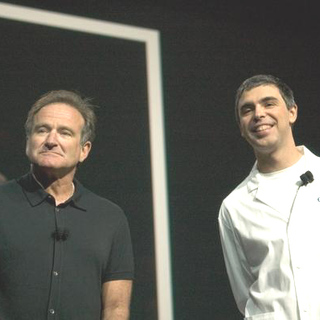 Robin Williams; in 2006 International Consumer Electronics Show - Keynote Speach