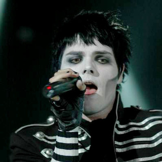 My Chemical Romance; in My Chemical Romance Sells Out the Black Parade