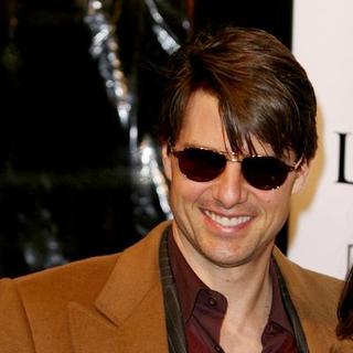Tom Cruise; in "I Am Legend" New York Premiere - Arrivals