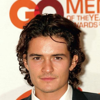 Orlando Bloom; in Spike TV Presents The 2003 GQ Men of the Year Awards - Arrivals