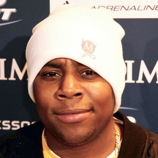 Kenan Thompson in Maximum Magazine Sno Party