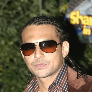 Sean Paul; in Shark Tale Premiere