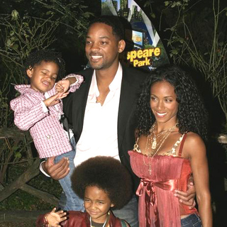 Will Smith;Jada Pinkett Smith; in Shark Tale Premiere