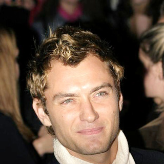 Jude Law; in Alfie Premiere